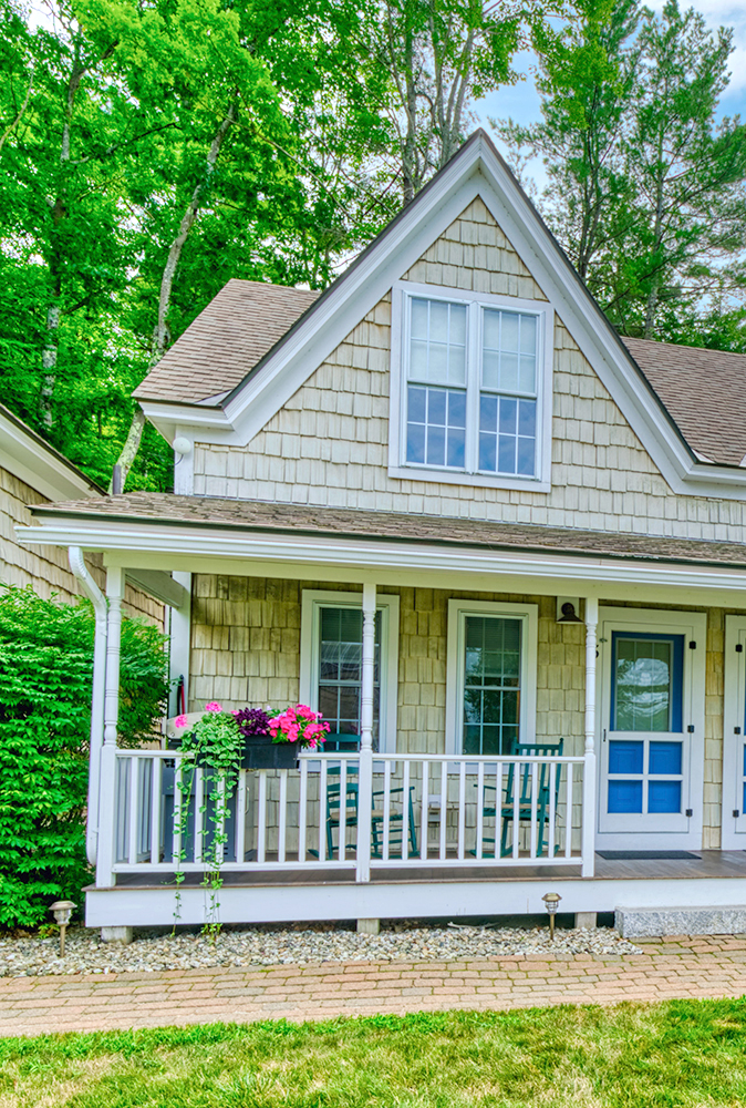 close up of Cottage 5 at Sunapee Harbor Cottages